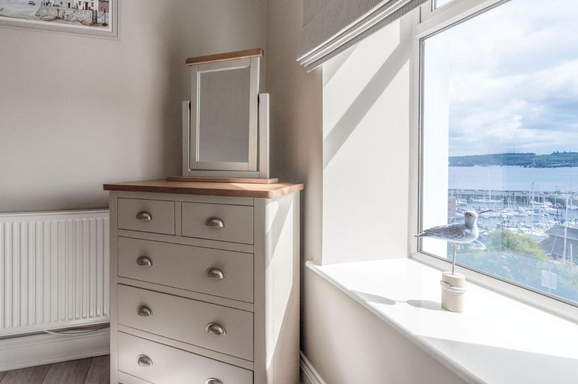 Beach Haven Hideout - 2 Bedroom - Milford Haven Exteriér fotografie